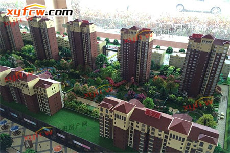 龙都花园3室2厅2卫138㎡【出税、带阁楼、车库】